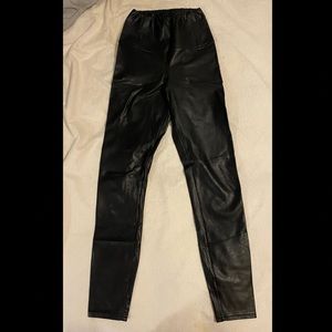 Preloved WILFRED FREE leather leggings (Daria pant) in size XXS